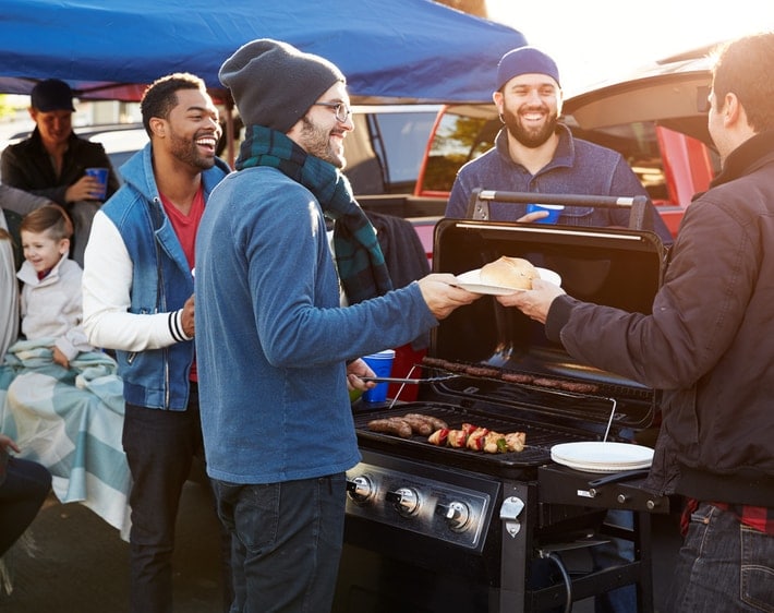 How to Keep Your Car Battery From Dying While Tailgating